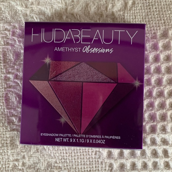 HUDA BEAUTY Other - New Huda Beauty Amethyst Obsessions palette